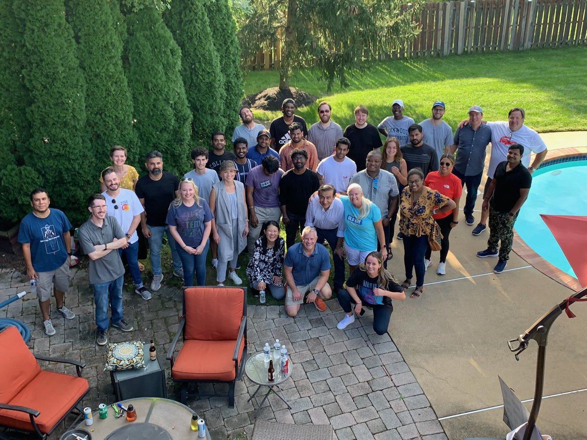 IdeaCrewInc's tweet photo. IdeaCrew team members enjoying a field day at our most recent quarterly event! https://t.co/HgcyeMBWME