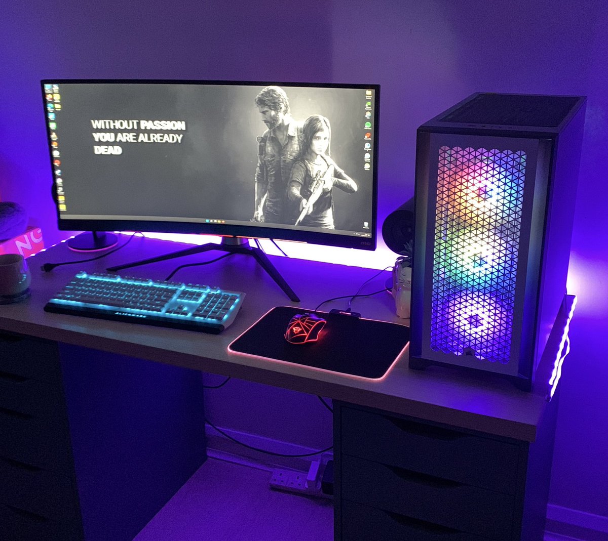 NotAnotherSim's tweet photo. Lit the Setup 🌈 #PCGamer #GamingSetup #RTX #NVIDIA #TheSims4 https://t.co/IrXVS59xSa