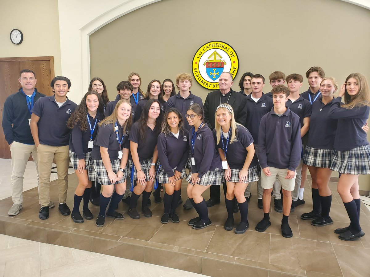 CAC_Donovan's tweet photo. Donovan Cathletes attended the Diocesan Catholic Athletes for Christ Student Leadership Summit today at St Robert Bellarmine in Freehold. Our Leadership group pictured here with Bishop O'Connell @DonovanGriffins @DOT_CAC @TrentonDiocese @DonovanSports @StJoesParishTR https://t.co/t4OgBJKokX