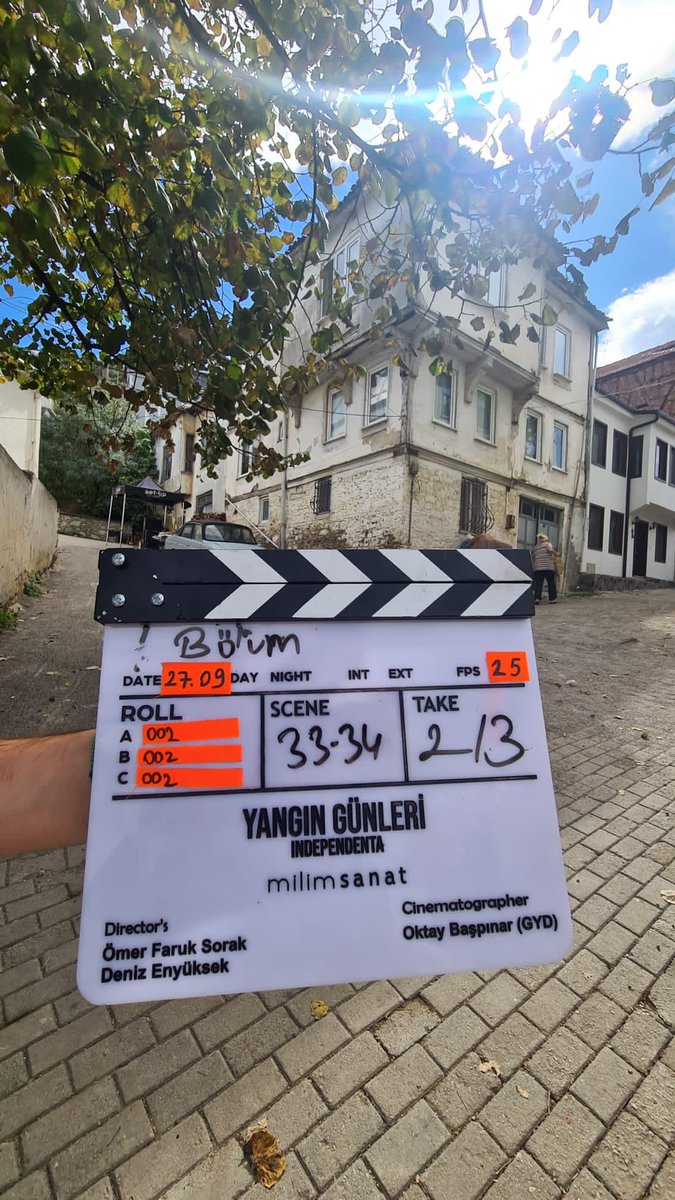 YanginGunleri's tweet photo. Yangın Günleri: Independenta çekimlerimiz başladı! 🎬

Yakında TRT Digital’de sizlerleyiz.📍 https://t.co/5LFWJZ6UJl