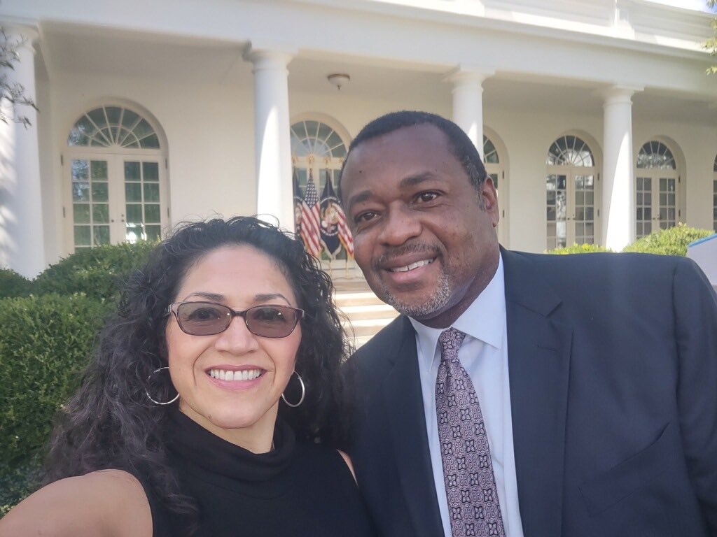 Excited to meet my new friend <a href="/PanamenoAracely/">Aracely Panameño</a> from <a href="/SusanGKomen/">Susan G. Komen</a>  at the <a href="/WhiteHouse/">The White House</a>  briefing on reducing healthcare costs.
