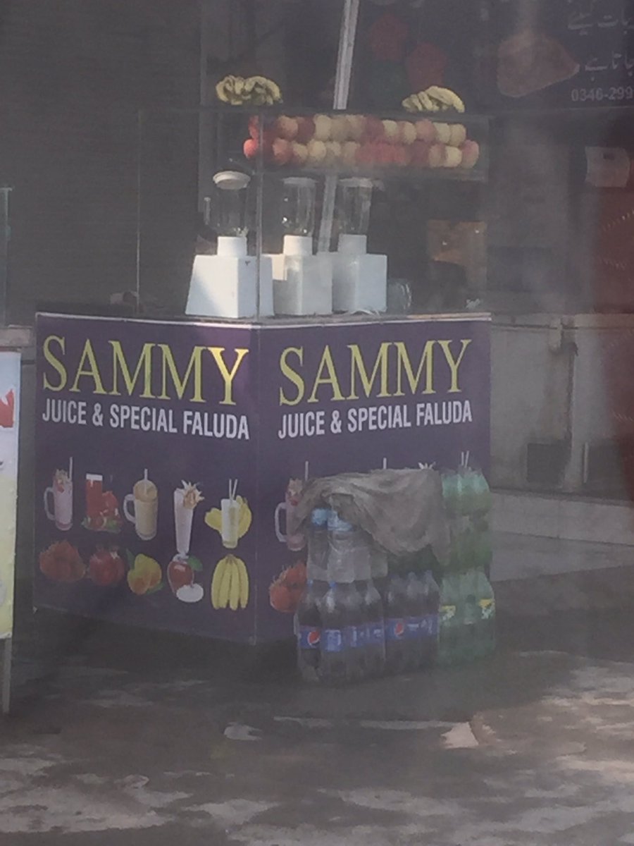 Hymii1's tweet photo. @darensammy88 This is Pakistan 🇵🇰 for you 
Found this in Mardan, Khyber Pakhtunkhwa
#fanlove https://t.co/3UxfhuKPTi