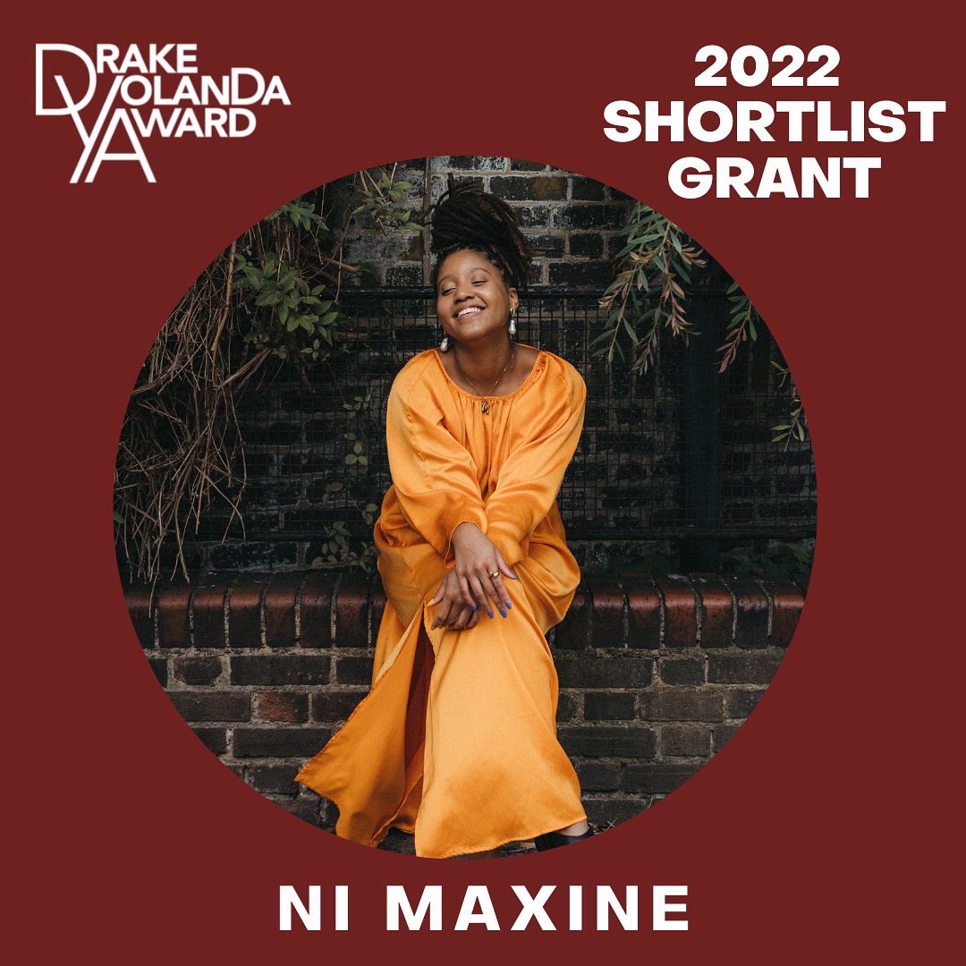 Ni Maxine tweet media