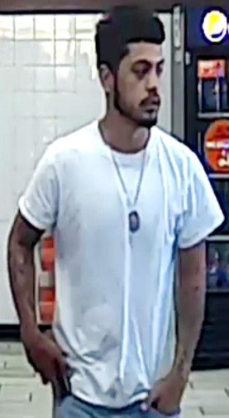 ofcrmagos's tweet photo. 🚨CAN YOU IDENTIFY THESE SUSPECTS?🚨

Detectives are hoping to identify the two pictured suspects. Back in July, the pair entered Little Caesar's near 22nd St. &amp; S. Craycroft Rd. and assaulted an employee. 

Anyone w/info is asked to call 88-CRIME. 1/2 https://t.co/r2ntugmeyr