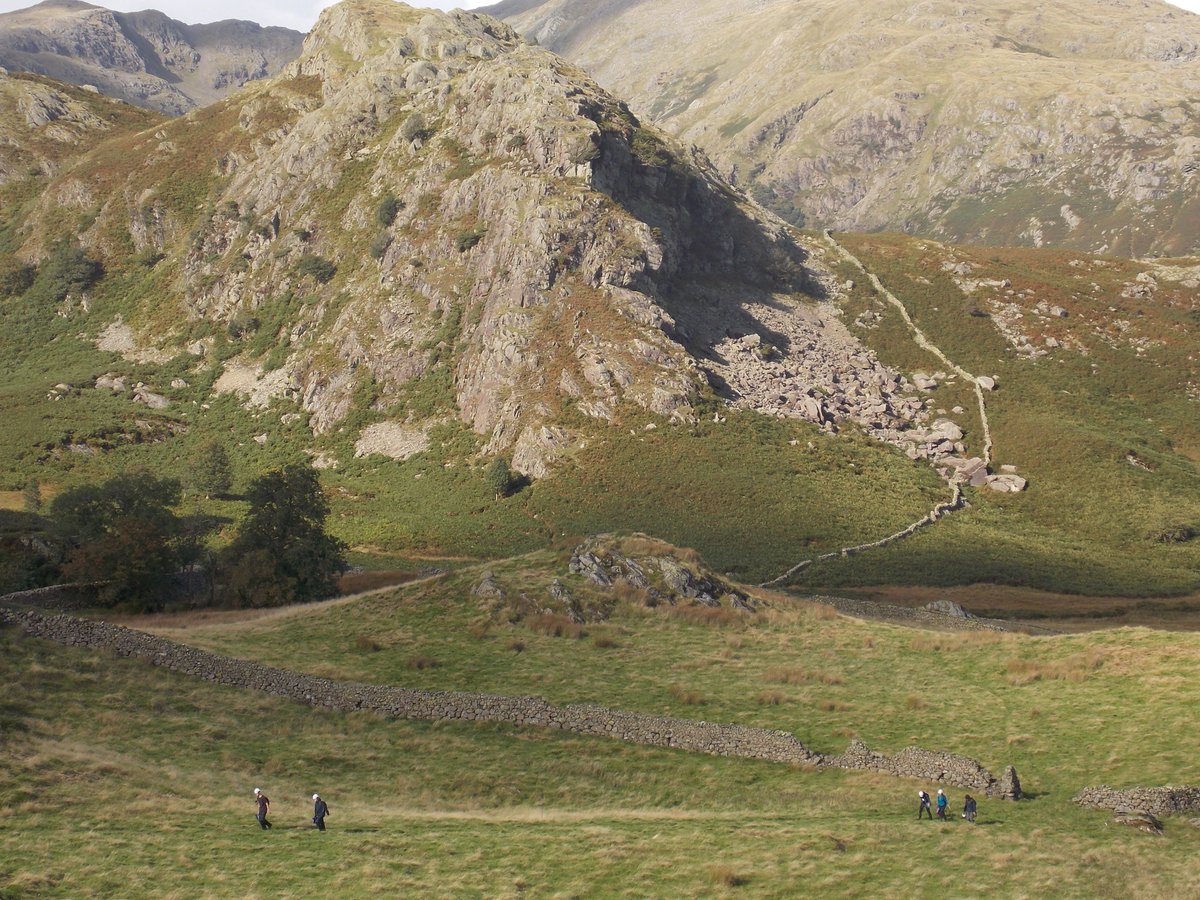 Lovely day for a mapping exercise near Coniston, as we come towards the end of the 2nd year <a href="/EarthSciCam/">Cambridge Earth Sciences</a> Sedbergh fieldtrip.