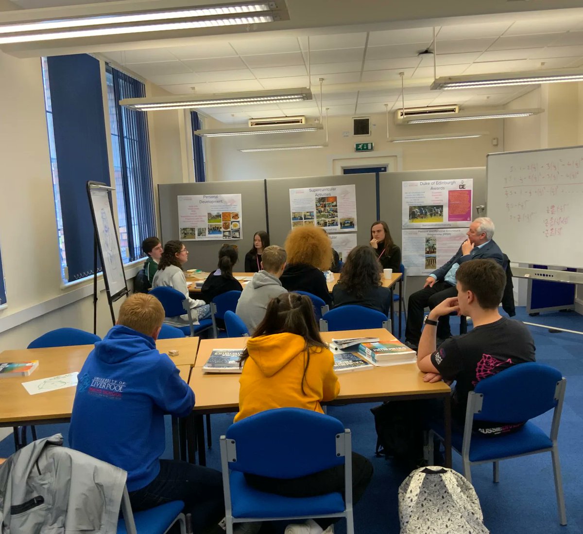 LivMathsSchool's tweet photo. We have some amazing speakers visit our school. Last week Professor Kurt Langfeld, Head of School of Mathematics at Leeds University, gave a talk on Cryptography to both year groups followed by a chat with students.
#Emrichment #ImmersiveCurriculum #UniversityFeel https://t.co/H2dcjCdTxo