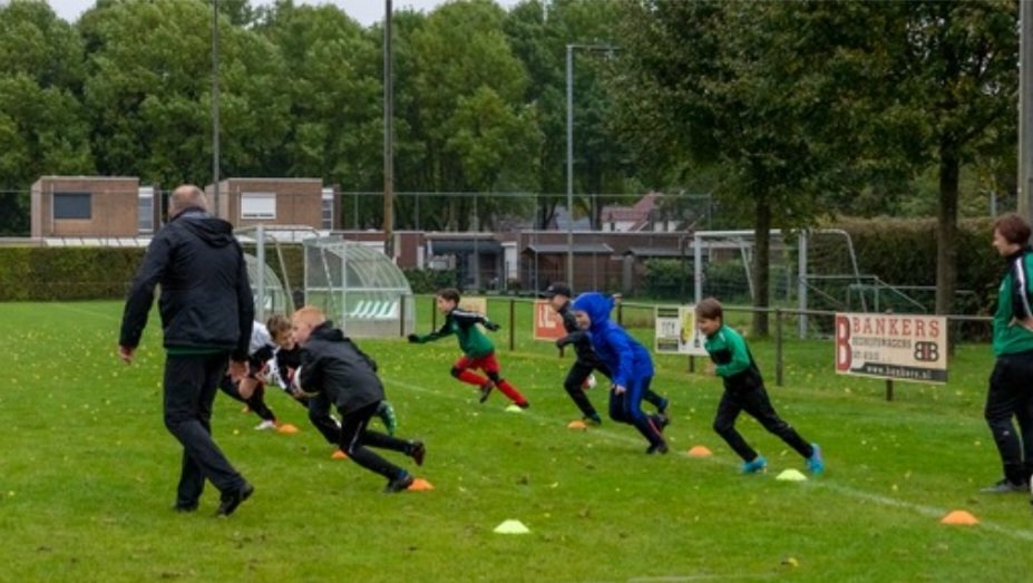 MirandaKnoben's tweet photo. @FortunaVrouwen Ook bij de Slekker Boys was het gezellig . https://t.co/RxYGsTaKbn