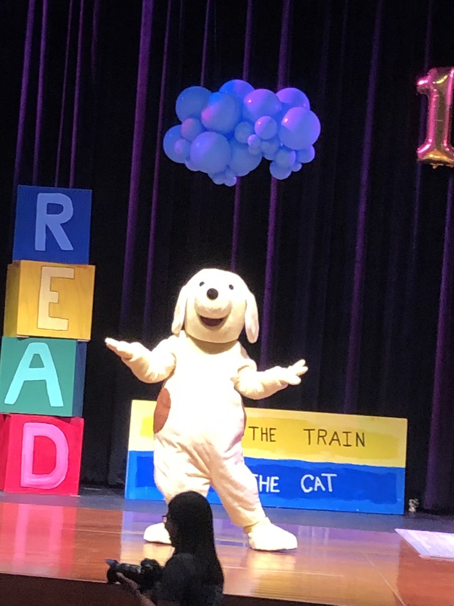 Laura Garcia (@laurag_mlp) on Twitter photo Kindergarteners super excited to see their favorite book characters!! #SafariToSuccess #ExcellentOnPurpose <a href="/KennedyCougs/">Kennedy Elementary</a> Kindergarteners super excited to see their favorite book characters!! #SafariToSuccess #ExcellentOnPurpose <a href="/KennedyCougs/">Kennedy Elementary</a>