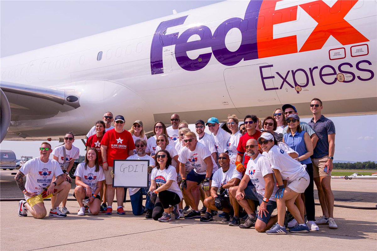 GDIT's tweet photo. Thank you for helping us raise almost $16K for @SpecialOlympics at the #DullesPlanePull! Team GDIT had a blast supporting Special Olympics' mission to provide year-round sports training, competition and health services to more than 23k athletes of all abilities. #GDITCares https://t.co/PuIzhVbEb1