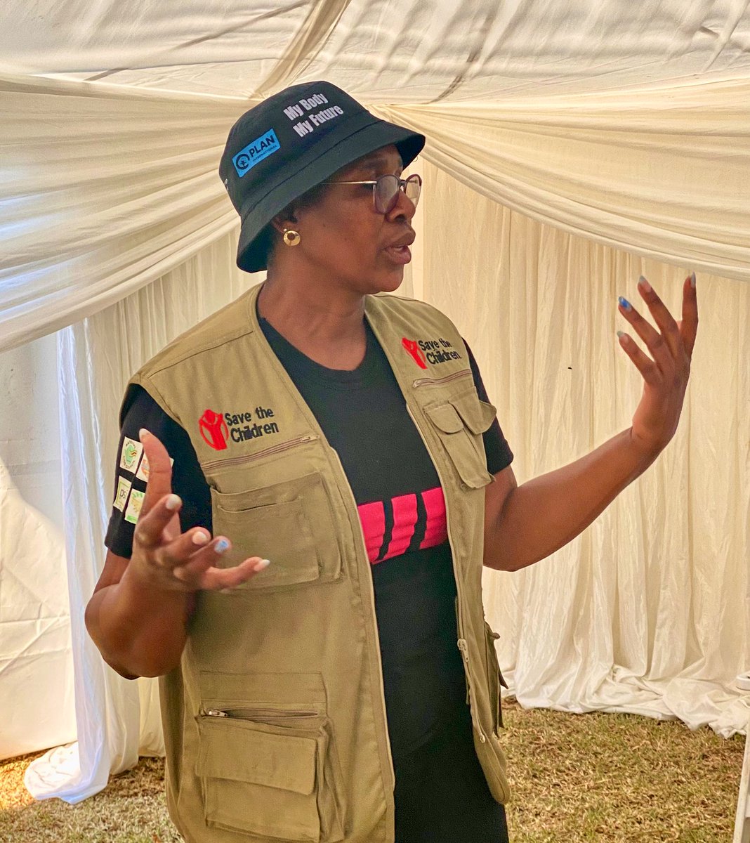 UN Zimbabwe (@unzimbabwe) on Twitter photo .<a href="/UNZimbabwe/">UN Zimbabwe</a> Chief <a href="/EdwardKallon/">Edward Kallon</a> visits #Gweru drop-in-center that provides #HIV prevention information & services to key populations incl. #LGBTQ. <a href="/naczim/">NAC Zimbabwe</a> & <a href="/MoHCCZim/">Ministry of HealthZW</a> supported by <a href="/UNFPA_Zimbabwe/">UNFPA Zimbabwe</a> 2gether w/<a href="/GlobalFund/">The Global Fund</a> <a href="/UNDPZimbabwe/">UNDP Zimbabwe</a> @PSIimpact <a href="/CeSHHAR/">CeSHHAR Zimbabwe</a> #Gweru city #SDG3 .<a href="/UNZimbabwe/">UN Zimbabwe</a> Chief <a href="/EdwardKallon/">Edward Kallon</a> visits #Gweru drop-in-center that provides #HIV prevention information & services to key populations incl. #LGBTQ. <a href="/naczim/">NAC Zimbabwe</a> & <a href="/MoHCCZim/">Ministry of HealthZW</a> supported by <a href="/UNFPA_Zimbabwe/">UNFPA Zimbabwe</a> 2gether w/<a href="/GlobalFund/">The Global Fund</a> <a href="/UNDPZimbabwe/">UNDP Zimbabwe</a> @PSIimpact <a href="/CeSHHAR/">CeSHHAR Zimbabwe</a> #Gweru city #SDG3