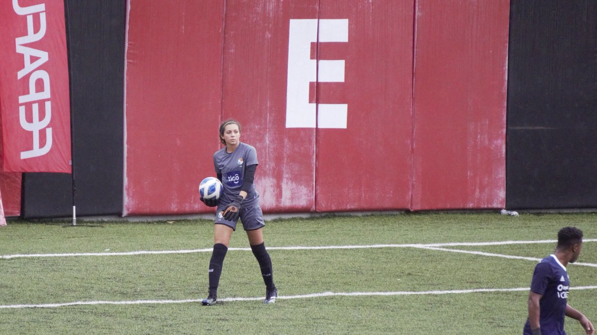 Big time shout out to CUP 07 GA’s Gianna Mlynek as she was called into ⁦the full Panama Women’s National Team camp!  G even got a new nickname, “La Muralla Mlynek!” 

We are so proud you Gianna!!!

🇵🇦⚽️🇵🇦
#TodosSomosPanama

<a href="/fepafut/">FEPAFUT</a>
⁦<a href="/GAcademyLeague/">Girls Academy</a>⁩