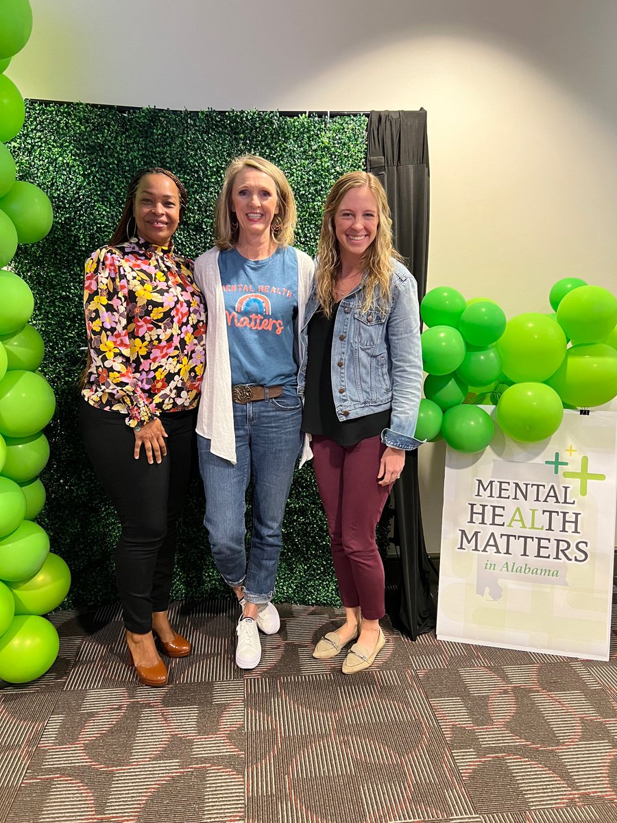 EmilyHerringSW's tweet photo. Excited to be back with all @AlabamaAchieves #MentalHealthCoordinators at #OperationStudentSuccess! Three years in and ready for expansion! #ALMHSC2022 @gunn71167 https://t.co/b2GYWDaHAf
