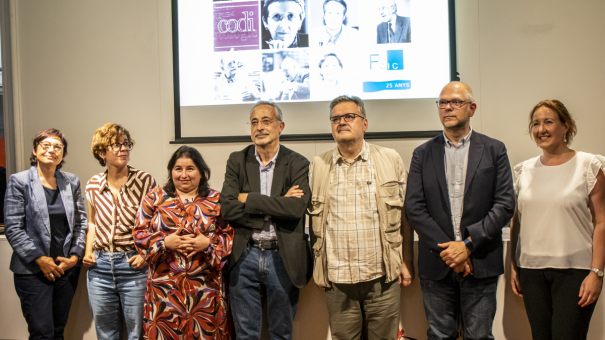 qrafols's tweet photo. Enhorabona a @periodistes_cat i a @CICfundacio pels aniversaris del #codideontologic i del mateix Consell. Ara, el que cal és anar més enllà i fer-lo d'obligat compliment per llei per evitar la impunitat de qui el vulnera. En parlo a https://t.co/8IZe7y9FVR (Foto: P. Rius) https://t.co/A1FA4QURaT