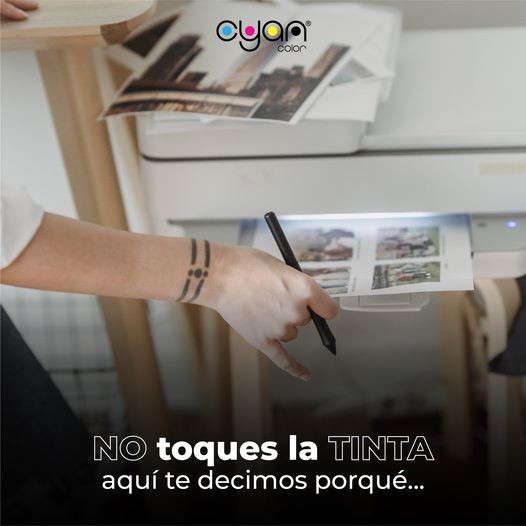 Cyan_Colornet's tweet photo. Evita tocar con tus dedos la tinta de la hoja sublimación, ya que así evitarás el riesgo de que la tinta se corra. https://t.co/WtER7kzEXR