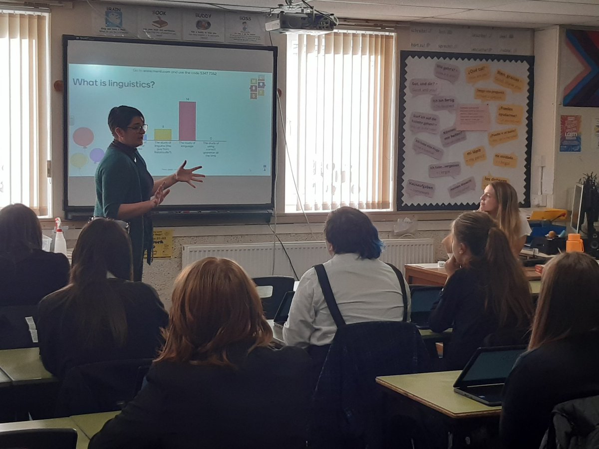 Carine Abraham from Edinburgh University also popped by to talk about the importance of Languages and her podcast, Much Language Such Talk. So interesting hearing about the different language topics discussed with various guests. #mlst #bilingualismmatters #dywMidlothian