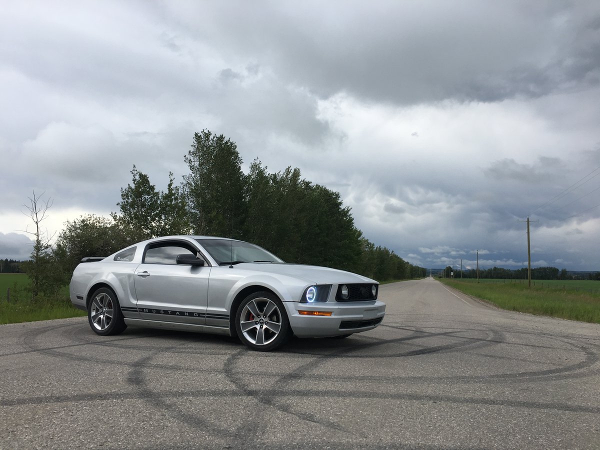 Rainbow_Ford's tweet image. What better time to bring your vehicle in for a tune-up &amp;amp; inspection to ensure it runs in tip-top shape for the colder months ahead! We can ensure that your tires are in the best condition, check those wipers to keep your windows clear &amp;amp; that all systems are a go!
#FallCheckUp