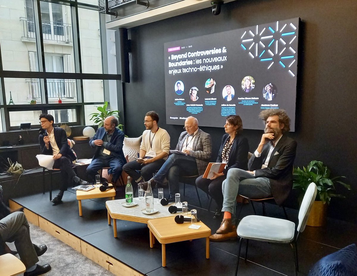 Adrien_Riv's tweet photo. Chez @onepoint aujourd’hui pour parler des enjeux techno-éthiques à venir !
Ravi d’avoir modéré cette table-ronde avec @Quecalcoatle @LaurentBibard @JulienDeSanctis @gontranpeubez @MartinLauquin et Perrine Simon-Nahum. #OnePoint #InstitutOnePoint #IA @MurielTouaty https://t.co/66ABcGyUpd