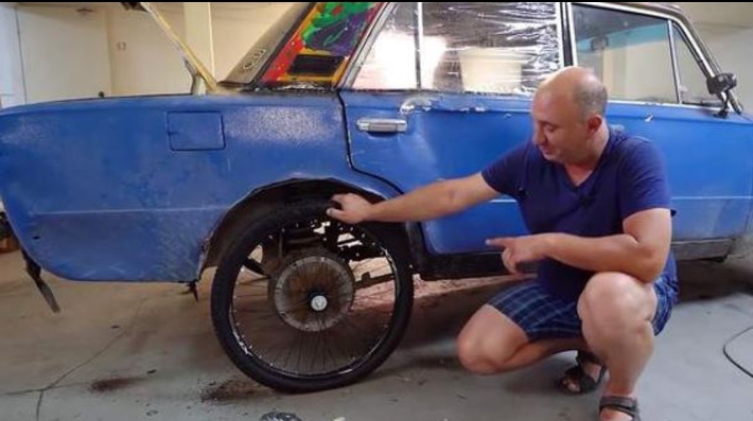 Ya le saque la rueda a la bici... #argentinasinneumaticos