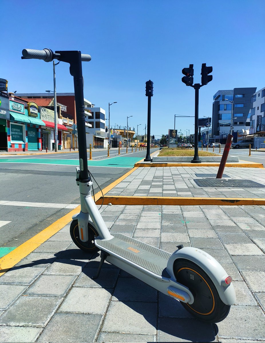 marquezjeff's tweet photo. Another day, another mile!!!
#Segway #NinebotMax #MaxG30 #Scooter https://t.co/Voe9eOBrWp