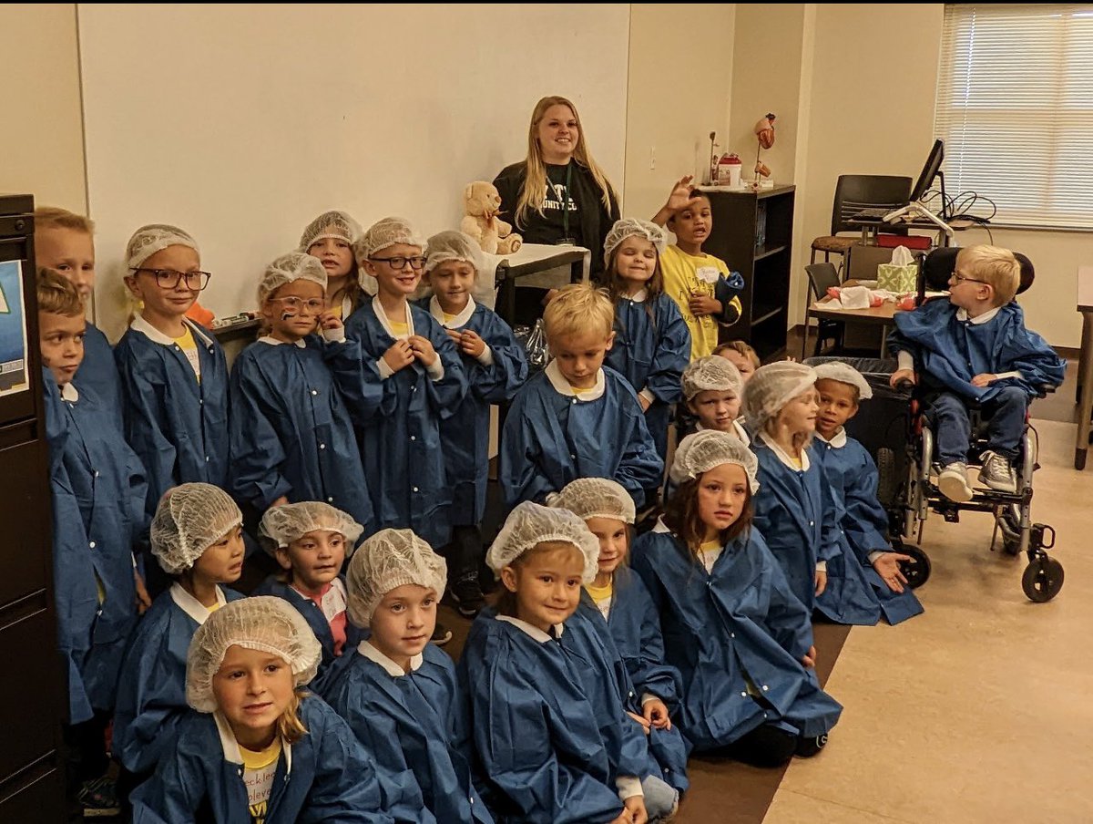 Friday morning 180 kindergartners from Rochester and Caston elementary schools experienced college life! The visit was part of a "Promise Indiana" opportunity to learn more about what it's like in college, as well as to sow the seed of higher education in their 5-year-old hearts!