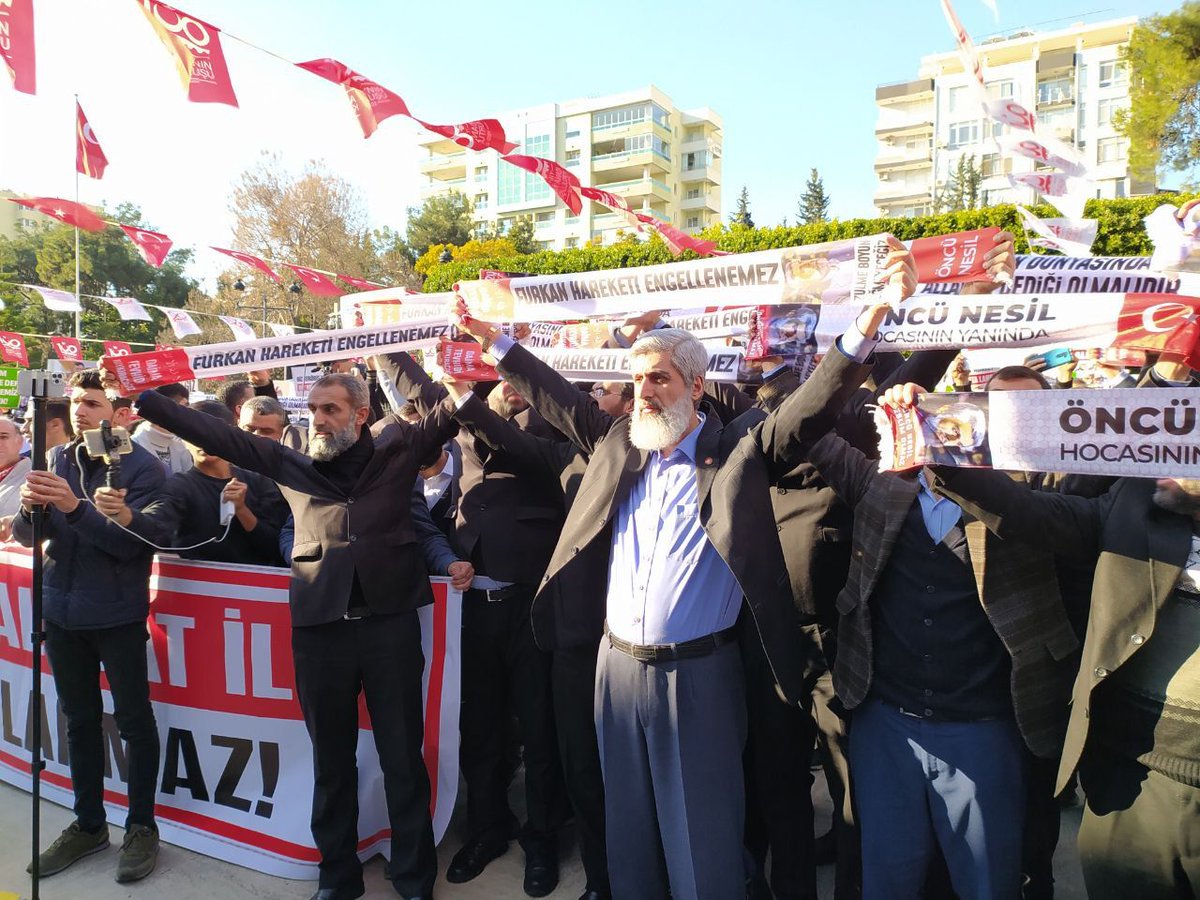#VEFA ☝️  O hocasına özgürlük istedi, Hocası da ona...  Bu Furkan Kardeşliğidir, anlamayan ne bilsin!  RıdvanTaşa Özgürlük