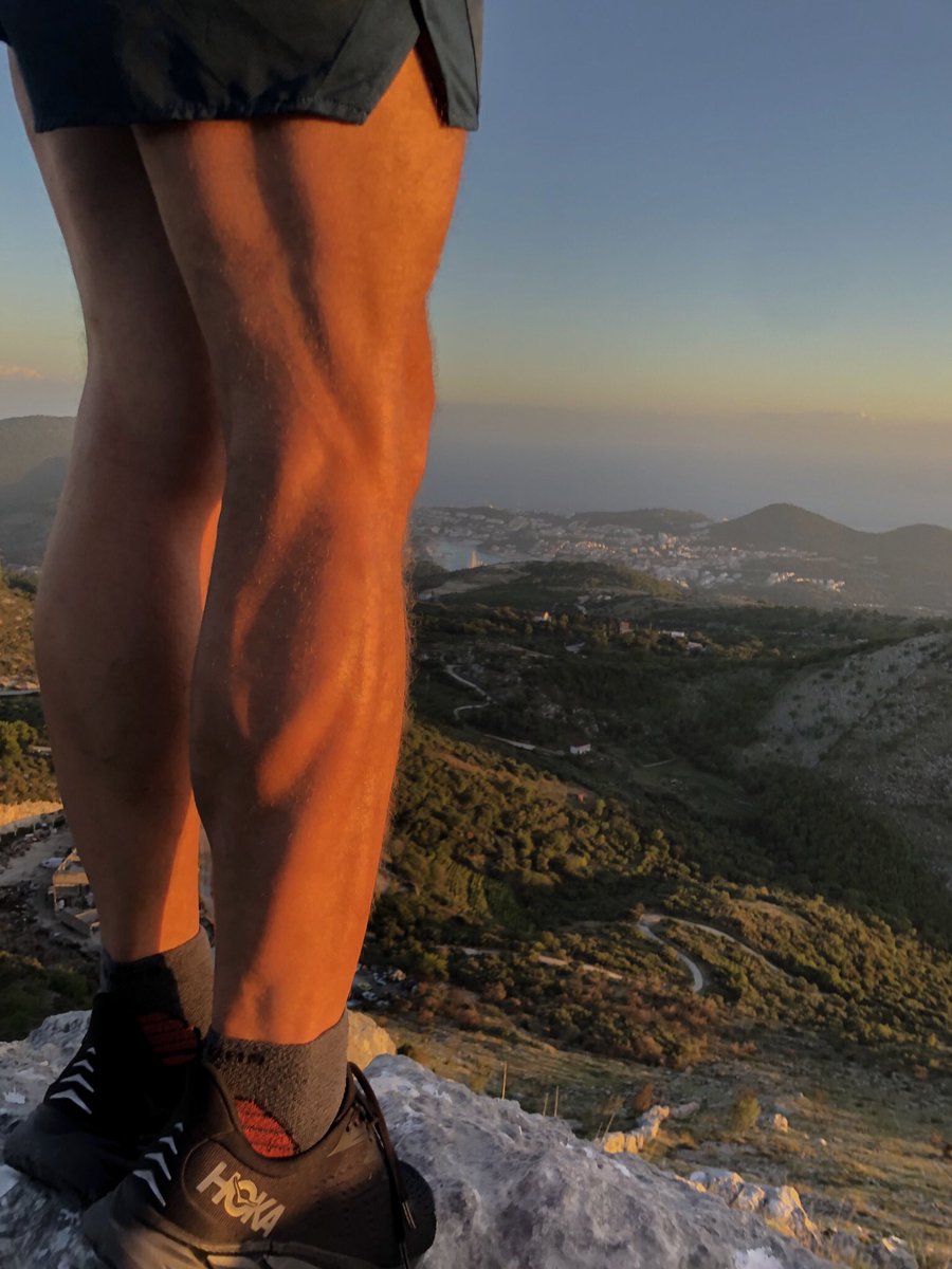 fjaka's tweet photo. @hoka #dubrovnik #croatia #mocilje #legday https://t.co/XyttRzfayM