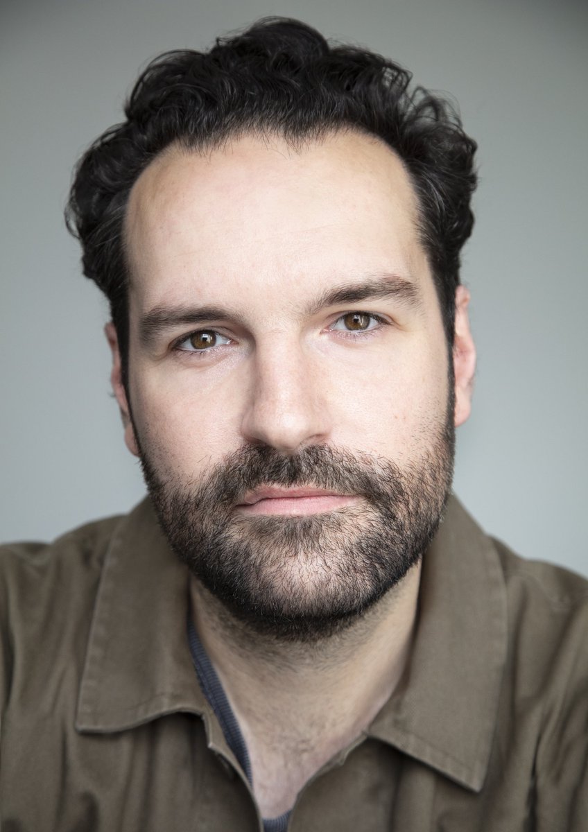 blrmalone's tweet photo. My new updated headshots which I’m delighted about by the amazing Lorna Fitzsimons.

#actor #irishactor #headshots #portraits https://t.co/st2inefgtZ