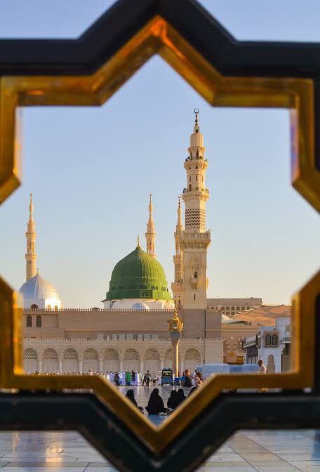 MissionAbu's tweet photo. Rabi ul Awwal ka Chand Mubarak To All ♥️♥️
#rabiulawal #ProphetMuhammad https://t.co/xLLf9AELR5