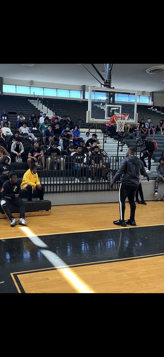 The synergy is shifting for <a href="/FDHS_Athletics/">Frederick Douglass ATL Athletics</a> . Our partnership with @schoolsprograms &amp; <a href="/TheWarriorAllia/">The Warrior Alliance</a> is affording our student-athletes impactful opportunity!   We appreciate the passionate engagement from former NFL player &amp; actor <a href="/steviebaggsjr/">Stevie Baggs Jr</a>! #astroexcellence 🖤💫🫱🏼‍🫲🏿