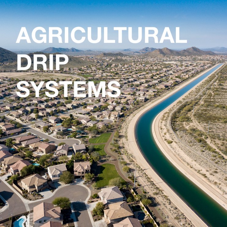 JimPedersonCAP's tweet photo. In Israel 75% of crops irrigated by drip method... plants/food absorb 95% of water.

Most irrigation in Phoenix, is by flood method, very inefficient.

Photo credit: © Ted Wood/The Water Desk

#centralarizonawaterconservationdistrict
#centralarizonaproject
#capwaterboard
#water https://t.co/pVNB02riVU