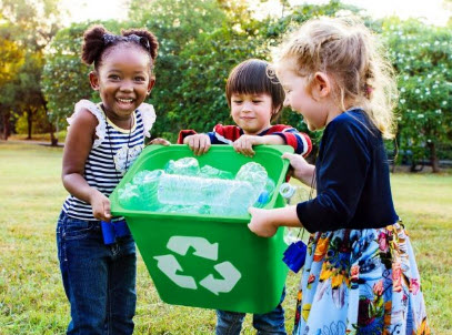 CleanRiverPR's tweet photo. A new school year is here! 5 ways for you (&amp; your kid) to recycle school materials like a pro.

https://t.co/WYMKI2DTas https://t.co/FhPqC5NvKq