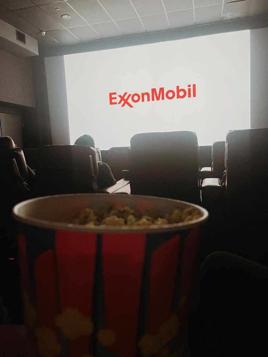 raineynola's tweet photo. When you present a trailer for a series of ExxonMobil safety videos, a real theater and popcorn is required at Brand Society. 🍿🎥 
#DreamTeamAssemble Thank you for helping create some extraordinary work and to 
@ExxonMobil
 leadership for trusting us with their brand! https://t.co/M2CVwYy1sd