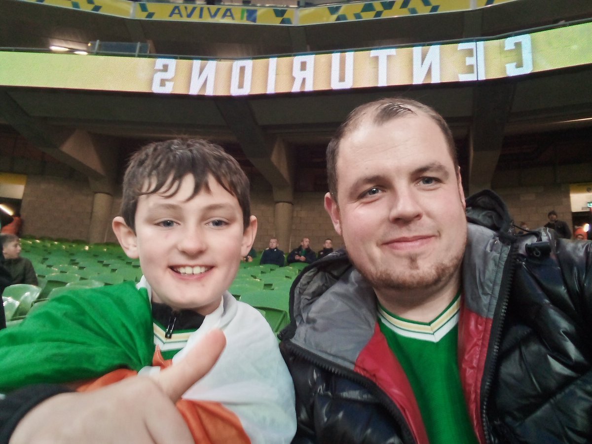grahamkavanagh4's tweet photo. #COYBIG 🇮🇪🇮🇪🇮🇪 https://t.co/bYje19VzD8
