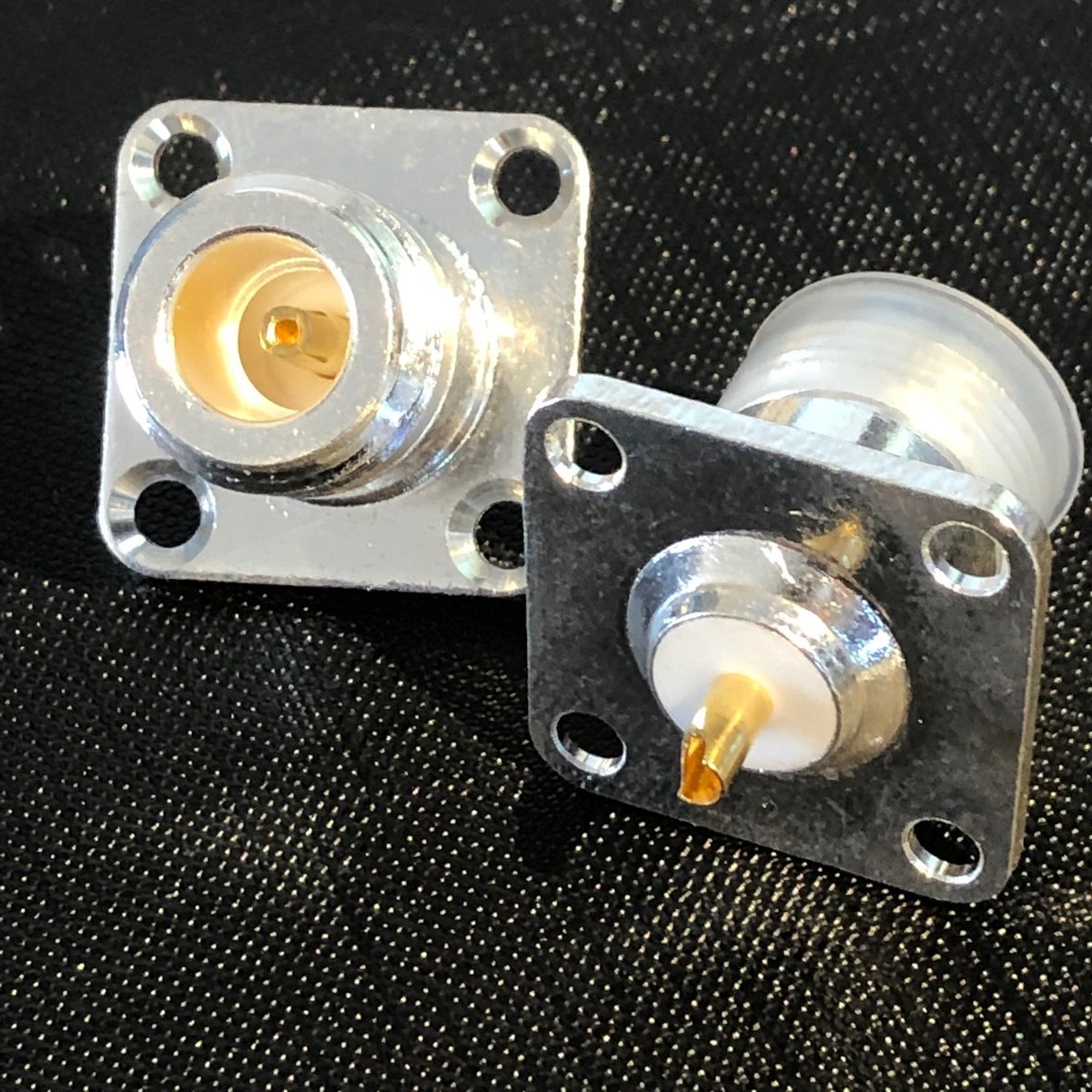 NEW Silver-plated SO-239 &amp; N-type Connectors
sv1afn.com/en/rf-connecto…