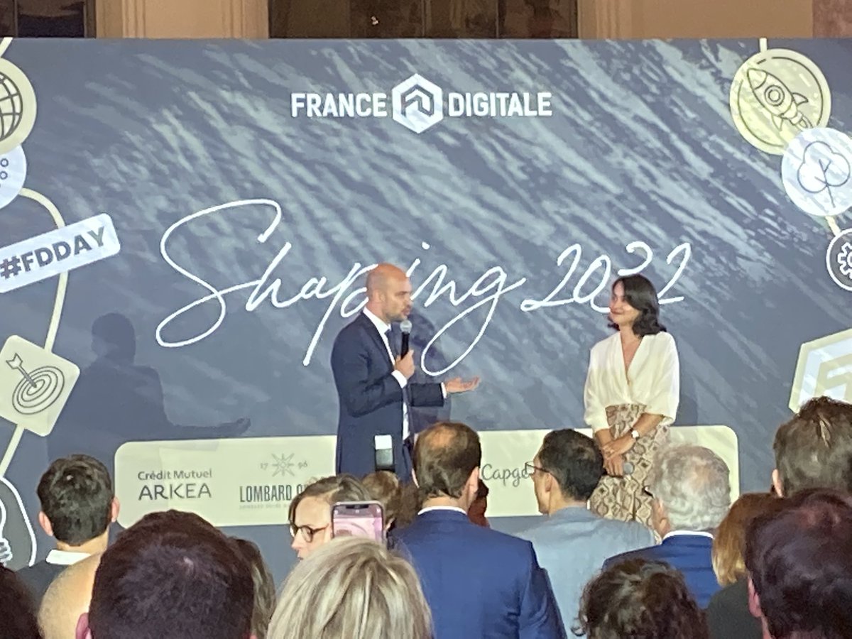 AutierGuillaume's tweet photo. Très belle soirée de @FRdigitale ce soir au Petit Palais avec le ministre @jnbarrot . #FFday https://t.co/E3VManfdG3
