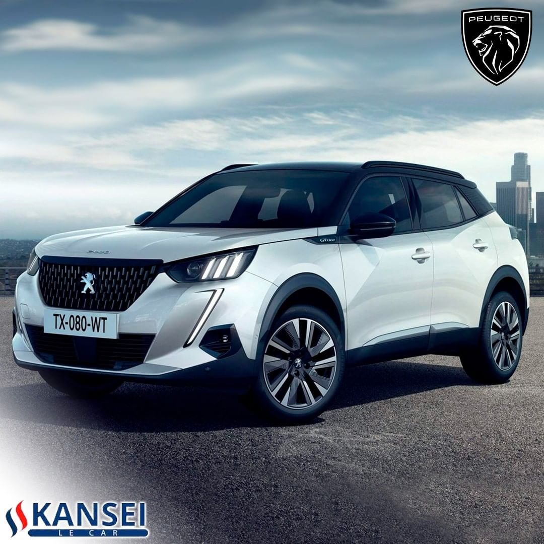 kanseilecar's tweet photo. El #Peugeot 2008 de 2021 resalta por su estética felina, evidente en los grupos ópticos. Hay que mencionar su capó musculado, la prominente parrilla en negro brillante y rejillas en 3D, que une los faros de forma poligonal. El bumper incorpora luces LED como colmillos de león. https://t.co/Yl2JRWJQln