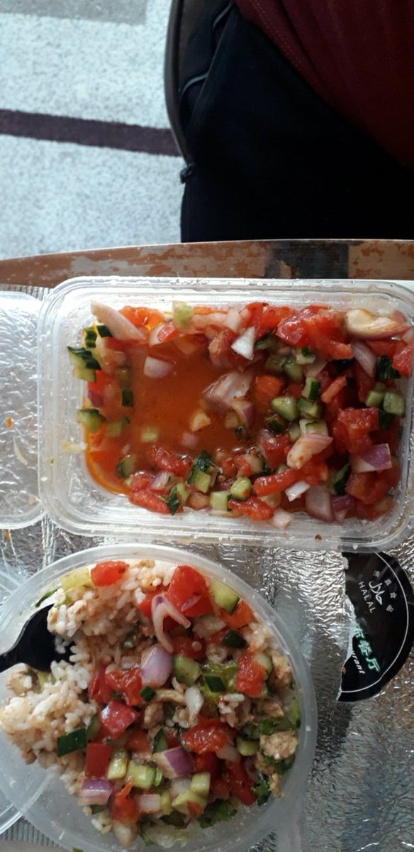dr_asmatmalik's tweet photo. Dear Students!
First of all Alhamdolillah, Reached China &amp; 4th day of quarantine in Swisstouches Hotel in Xian
1.480- 500 RMB( Room+3 time meal)
2. Different restuarants prides halal food ( Pak taste)
3. Different uni/ provinces have different Quarantine duration 
7+3, 7+7 hotel https://t.co/c7Sr86QAqV