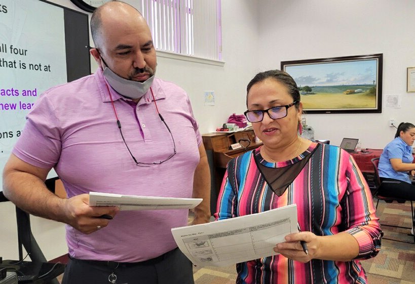 s3strategies's tweet photo. #purposefulPD w/ @s3strategies #Understanding the thinking behind new STAAR question types, redesign, & more w/ #socialstudies & #science teachers @RgvVanguard #EffectivePD 🟰#EffectiveTeachers #s3srrategies #StudentEngagement starts here @s3strategies! Thanks for having us!🥳 https://t.co/k2hbyqeU3x