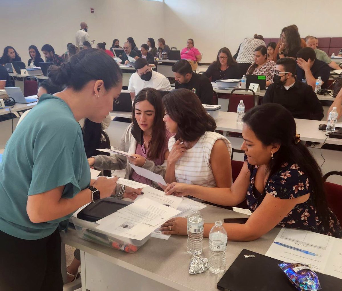 s3strategies's tweet photo. #purposefulPD w/ @s3strategies #Understanding the thinking behind new STAAR question types, redesign, & more w/ #socialstudies & #science teachers @RgvVanguard #EffectivePD 🟰#EffectiveTeachers #s3srrategies #StudentEngagement starts here @s3strategies! Thanks for having us!🥳 https://t.co/k2hbyqeU3x