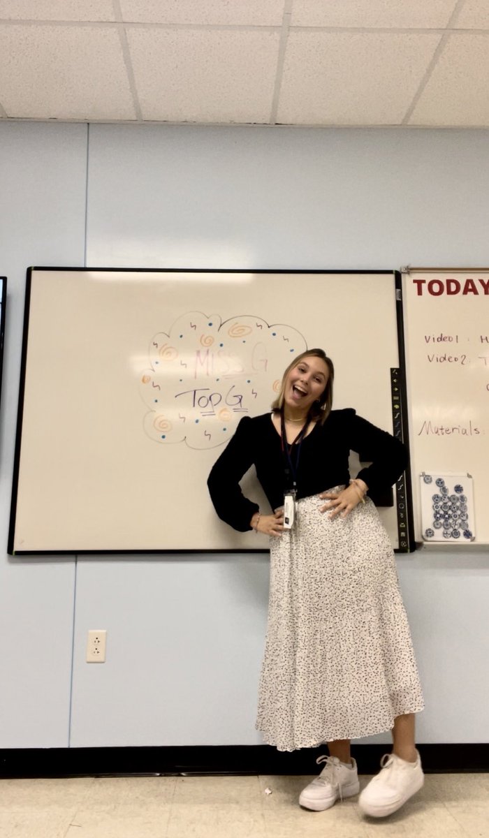 msgoodeteaches's tweet photo. 🍎⭐️📚

Substitute teaching in a Chinese classroom today!!

I don’t even have to introduce myself anymore to students at South Warren because I am the “Top G” apparently!!

@SouthWarrenMS @WKUmartin @CEPTatWKU @WKUCEBS @DrMargarella https://t.co/1r2hmrS86f