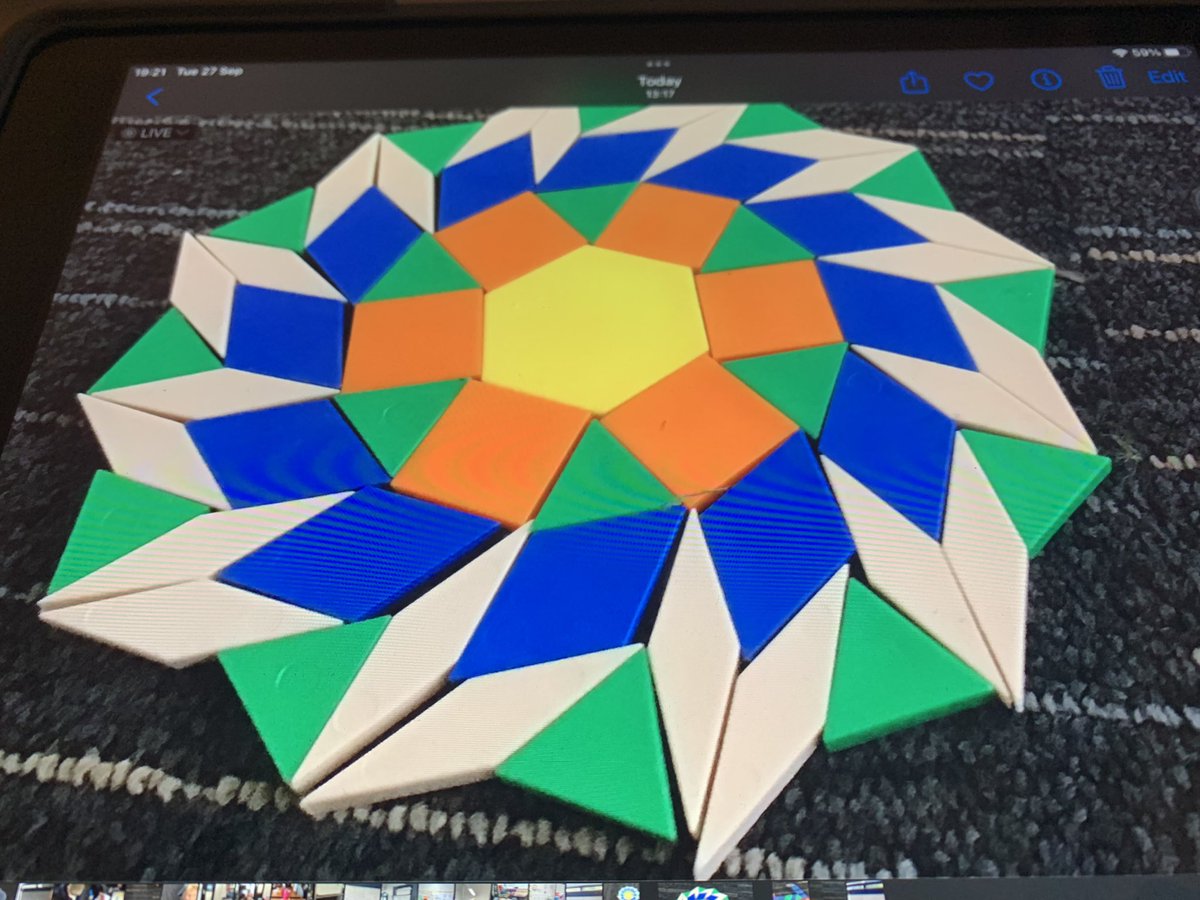 LynneHalley1's tweet photo. Creating art using 2D shapes. #ThorntreeMathsWeek22 @ThorntreeHT @MccloreyMr https://t.co/1nnX4cOT3f