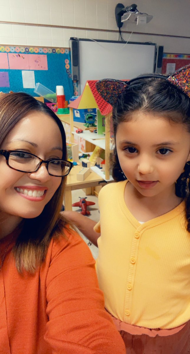 Mrs. Meza tweet media