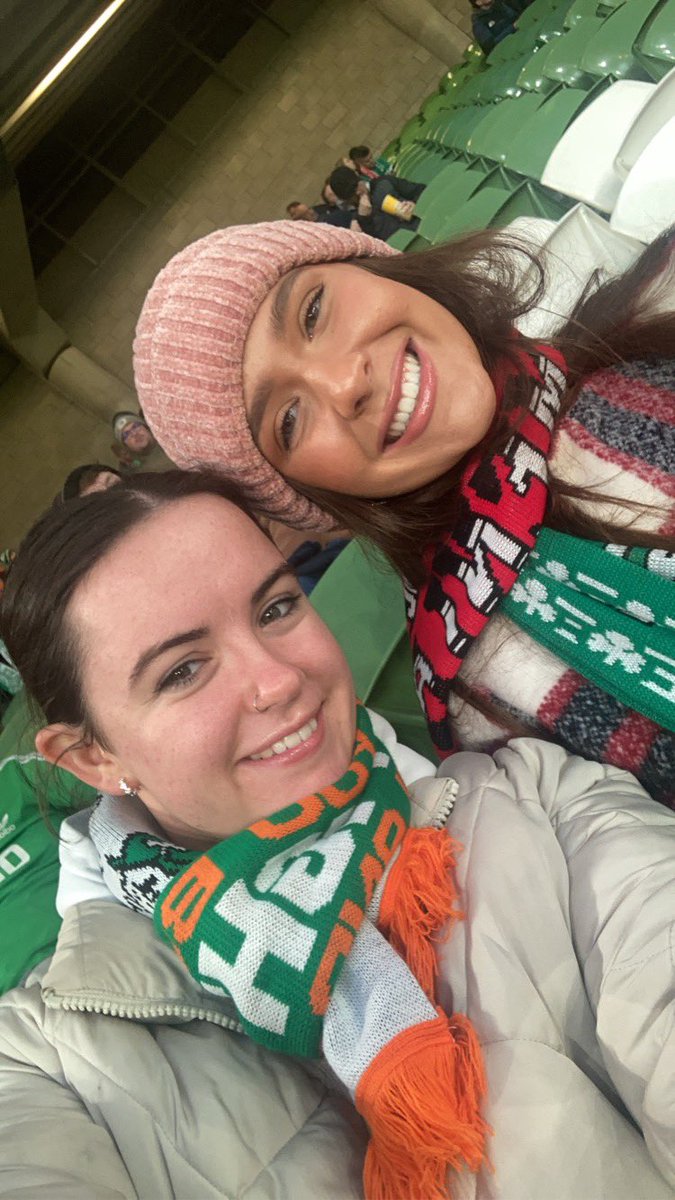 shannonthompt's tweet photo. #COYBIG https://t.co/CT1uUe8o05