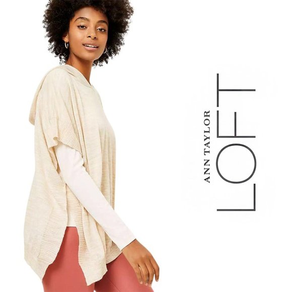 JustMegC's tweet photo. So good I had to share! Check out all the items I'm loving on @Poshmarkapp #poshmark #fashion #style #shopmycloset #loft #michelangelo #americaneagleoutfitters: https://t.co/xL6vUk7FKF https://t.co/3pXEpMcgEU