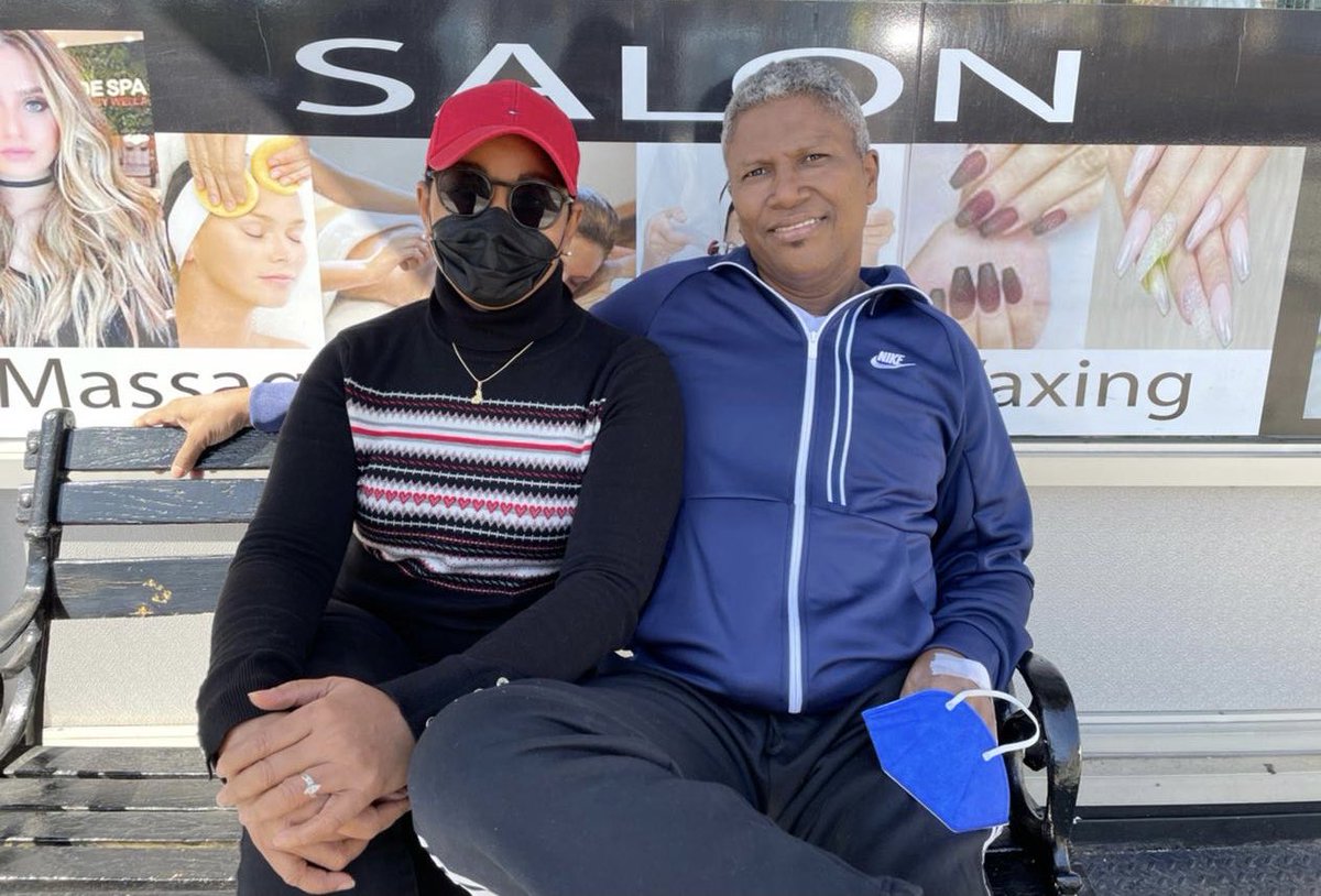 El paraíso está de fiesta con tu presencia y la tierra con tus recuerdos… que vivirán por siempre en los corazones de los que te amamos.¡Gracias Domingo! Por concederme el privilegio de estar en los momentos complejos y difíciles de tus 58 años.¡Jefe, amigo, hermano y compinche!