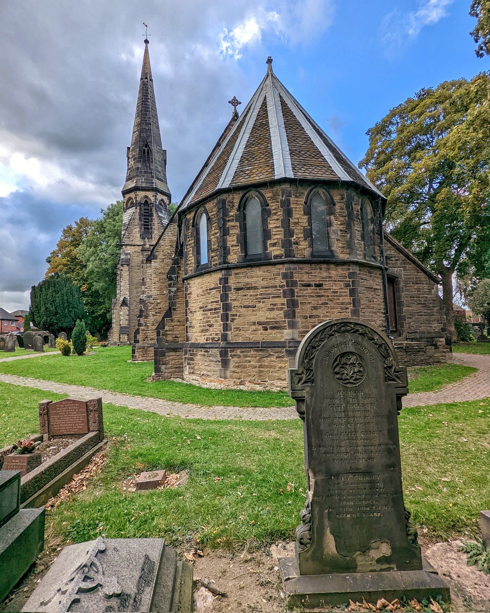 chriscookman1's tweet photo. St Peter's Church, Calow
#church #stpeters #calow #googlepixel6pro #teampixel #photography https://t.co/rfVmLm5Nm0