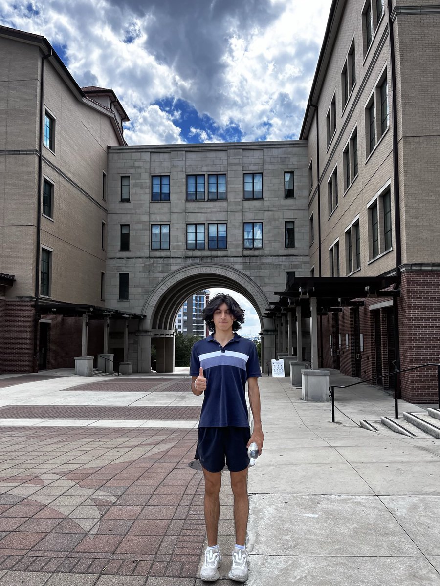 Thank you <a href="/Stefancampos25/">Stefan Campos</a> for the unofficial visit. Had a great time at Texas State !
<a href="/TXStateTrack/">Texas State XC/Track and Field</a>