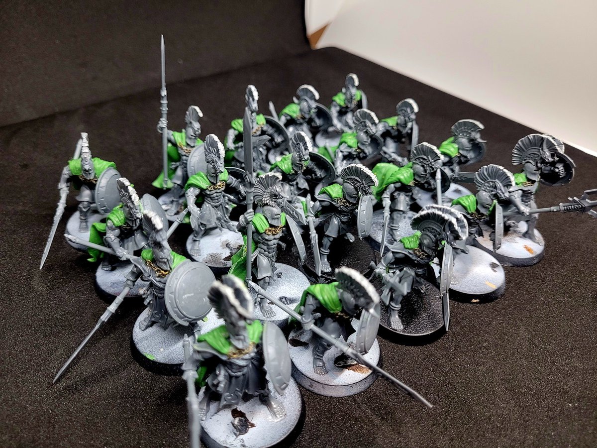 GAF_Moonhead's tweet image. THIS ... IS ... SIGMAR! 🦵

Putting the last touches to my Stormcast Spartans! Really happy with how they have turned out especially as it's the first time properly using greenstuff!

#warhammercommunity