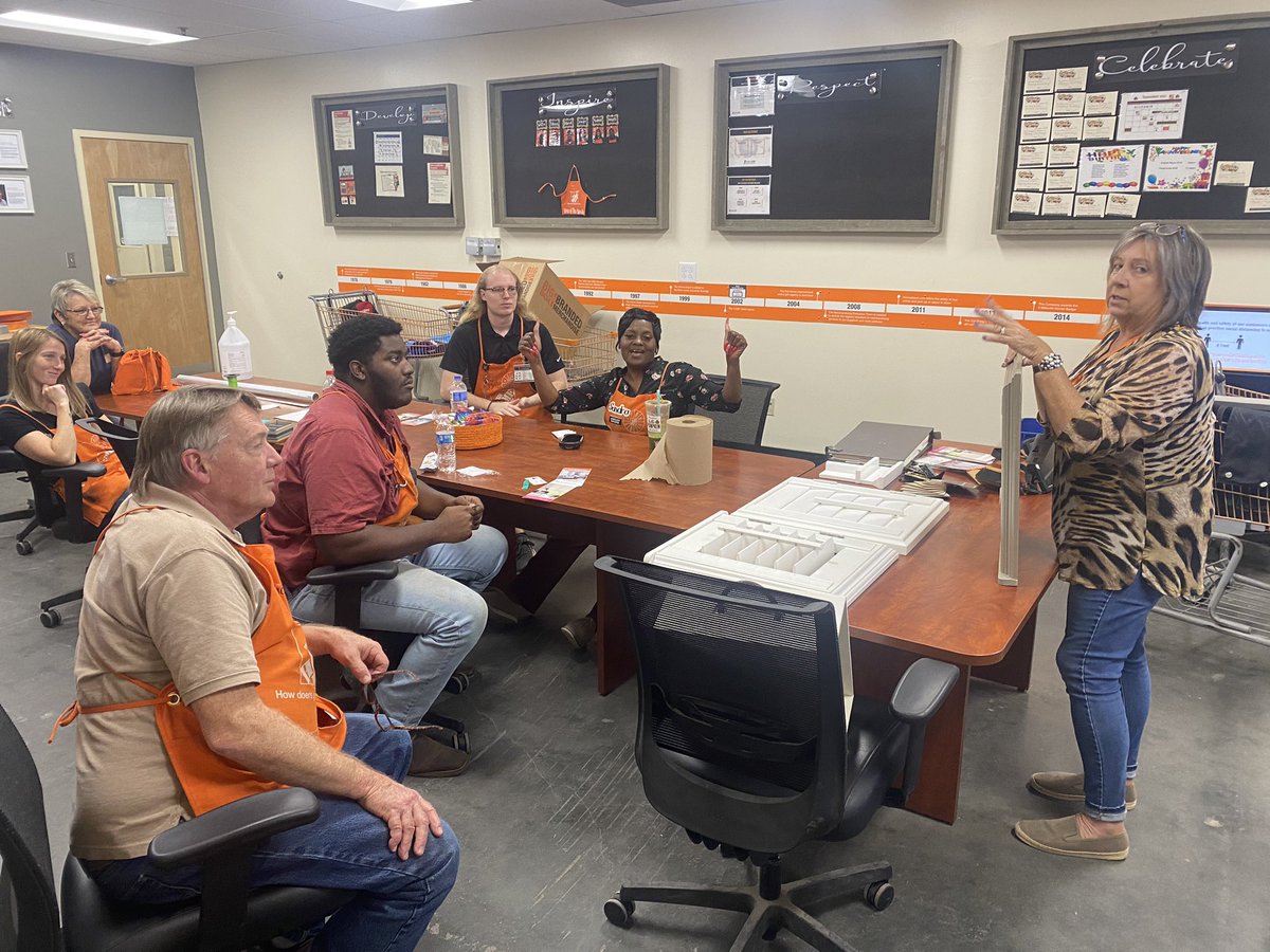 Home Depot 2905 Hattiesburg tweet media