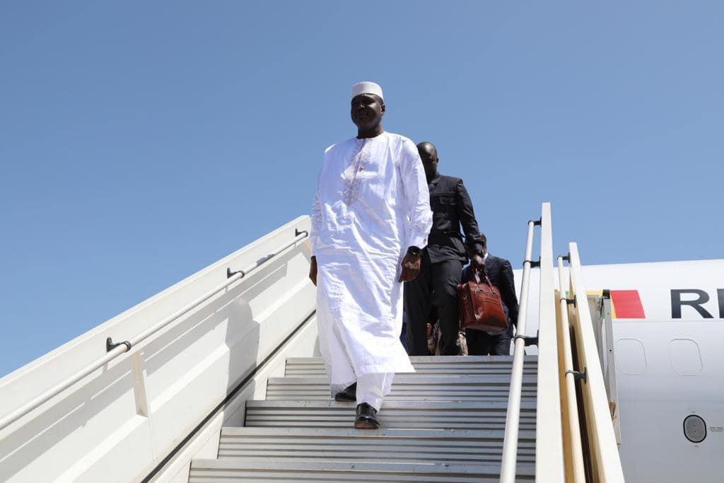 Gal_Abd_Maiga's tweet photo. De retour à Bamako après plusieurs plusieurs jours à New York, dans le cadre des activités annuelles de l’Assemblée Générale de l’Organisation des Nations unies.
Je remercie le Peuple malien pour l’accueil qu’il m’a réservé.
Pour le Mali, le geste de chacun compte. https://t.co/jOh5BPZpEN